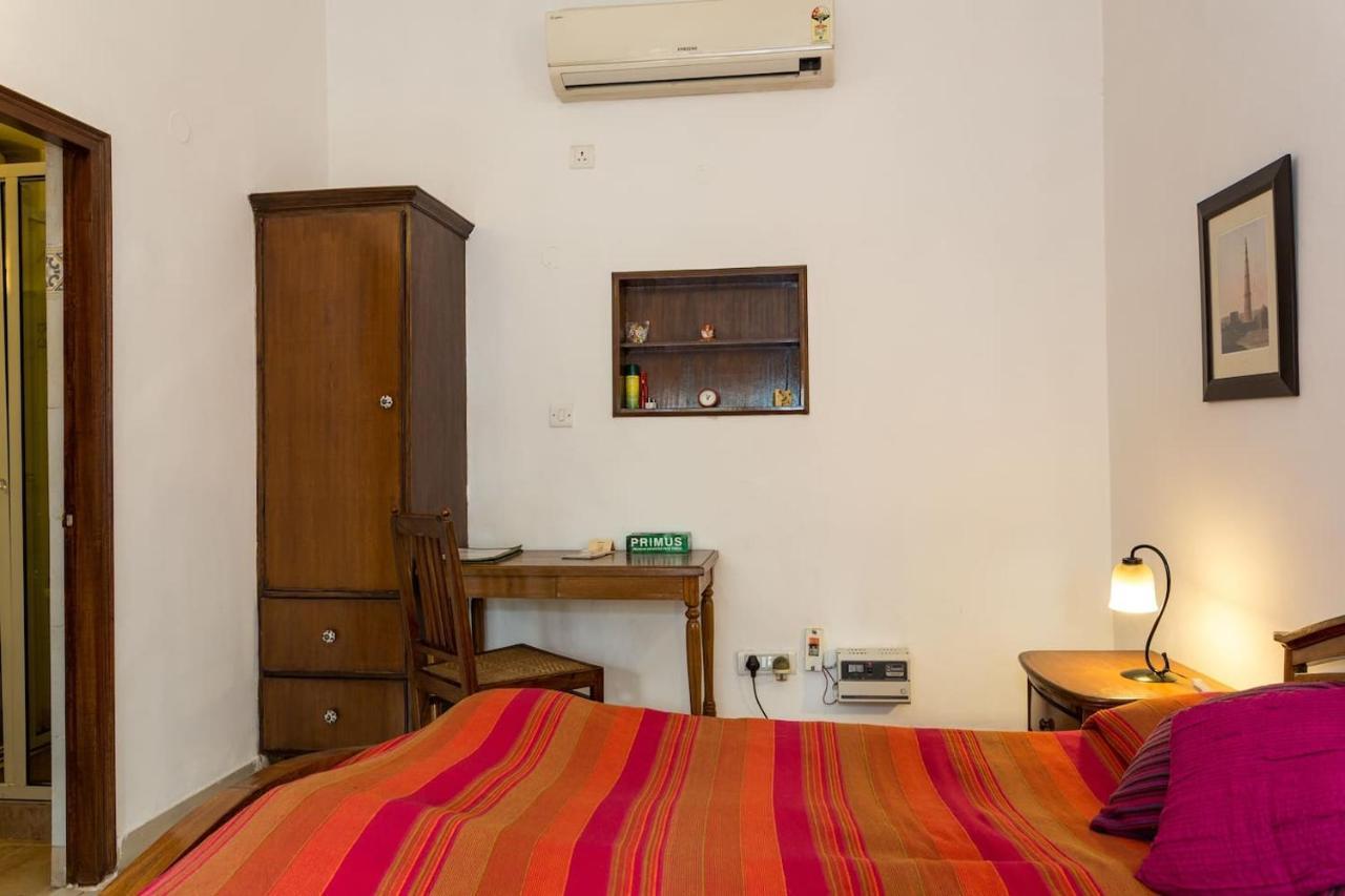 Eleven Bed & Breakfast Нью-Дели Экстерьер фото